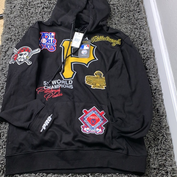 Men's Pittsburgh Pirates Pro Standard Black Championship Pullover Hoodie - Picture 4 of 16